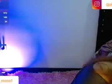 Chaturbate Sex Chat of leah_moon11