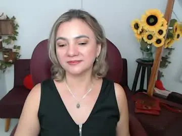 Chaturbate Sex Cam of rebeca_milf