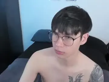 Chaturbate Sex Cam of andy_bankai