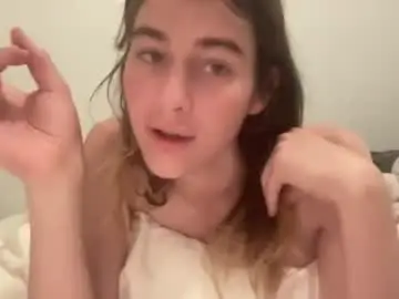 Chaturbate Sex Cam of lizzylonestar