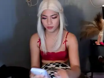 Chaturbate Live Sex Cam of zairaaaaa