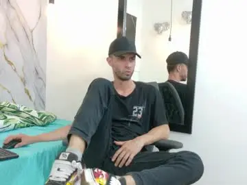 Chaturbate Best live sex cam show of kingoftemptation