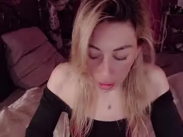 Chaturbate Free Porn Cam of nicole_g0ld_