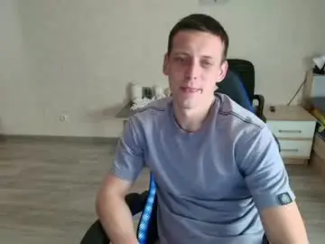 Chaturbate Live Sex of mikimaus0101