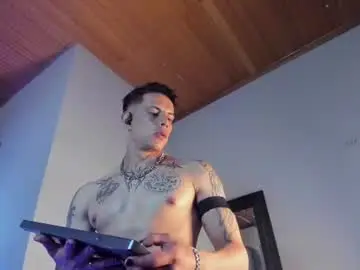 Chaturbate Sex Cam of dustin_sonne