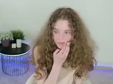 Chaturbate Live Sex of mila_stain
