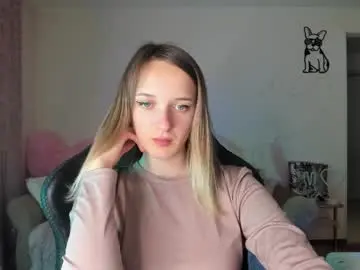 Chaturbate Live Sex Cam of rousereed