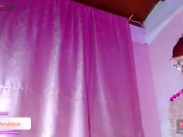 Chaturbate Live Sex Cam of valeryblaze_