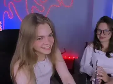 Chaturbate Live Porn of helli_belli