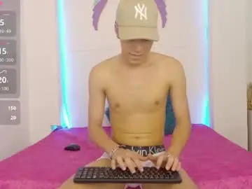 Chaturbate Best live sex cam show of monyel_blake
