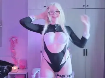 Chaturbate Live Sex Cam of riley_vice