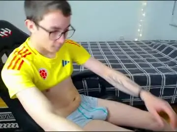 Chaturbate Adult Video Chat of charlieseyer