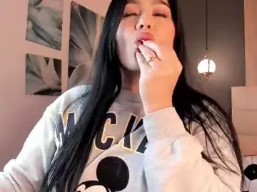 Chaturbate Live Sex Cam of miasphencer