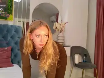 Chaturbate Live Sex Cam of siennapierce