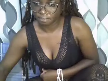 Chaturbate Live Sex Cam of cute_gee