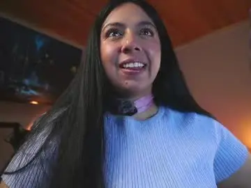 Chaturbate Best live sex cam show of coraline_latin