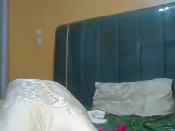 Chaturbate Adult Video Chat of ladyblossoms19