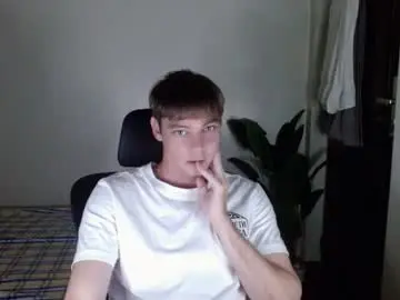 Chaturbate Nude Webcam of blueyedboyinasia