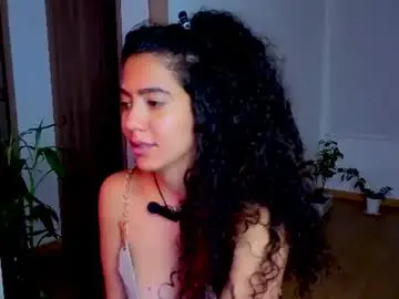 Chaturbate Free Live Porn of maithe_perroni