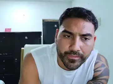 Chaturbate Sex Cam of tomy_johnson2