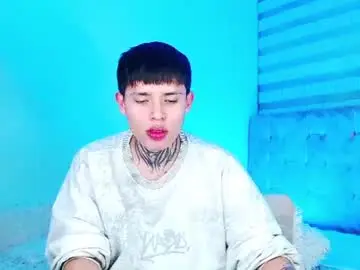 Chaturbate Live Porn of _justinmoon2