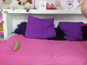 Chaturbate Nude Webcam of conny_blonde