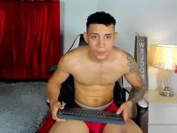 Chaturbate Adult Webcam of dominyck_