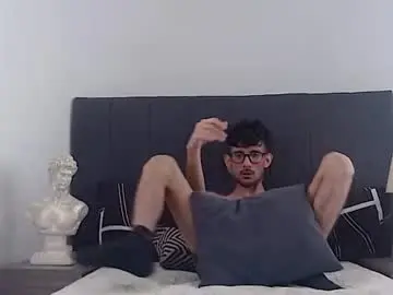 Chaturbate Live Porn of sasuke_bigcock