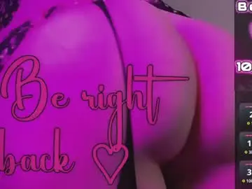 Chaturbate Live Sex Cam of auroraenigma
