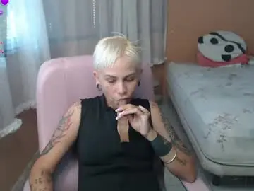 Chaturbate Free Porn Cam of moon_cat85