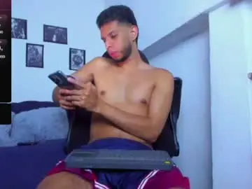 Chaturbate Live Sex Cam of mathews_19