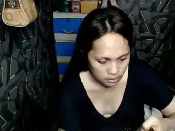 Chaturbate Free Live Porn of yumi_white