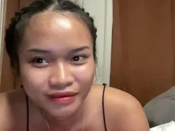 Chaturbate Adult Video Chat of nini_luvskorn
