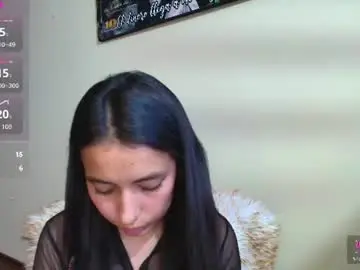 Chaturbate Live Sex Cam of vallery_evanss