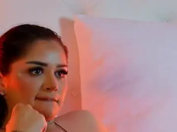 Chaturbate Best live sex cam show of amberseyes