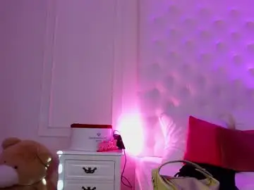 Chaturbate Free Porn Cam of amberseyes