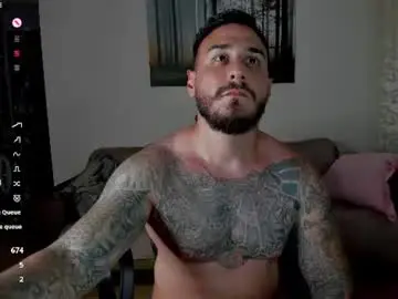 Chaturbate Live Sex Cam of gymdominus