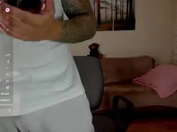 Chaturbate Live Sex Cam of gymdominus