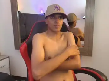 Chaturbate Adult Webcam of alan_colthon