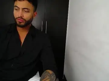 Chaturbate Live Sex of claybrown_