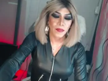 Chaturbate Free Live Porn of cum_4youbaby