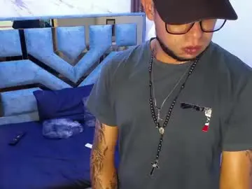 Chaturbate Live Sex Cam of nickk_jonson