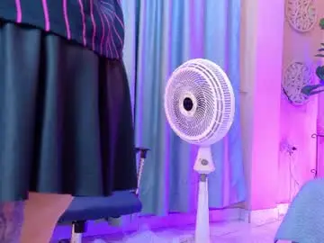 Chaturbate Best live sex cam show of chloerossee