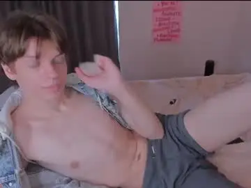 Chaturbate Free Live Porn of orange__boy