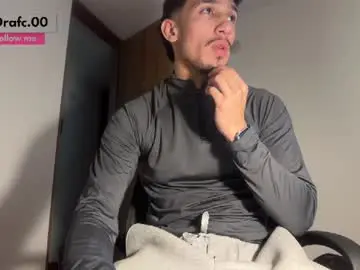 Chaturbate Live Sex Cam of rafael_stone1