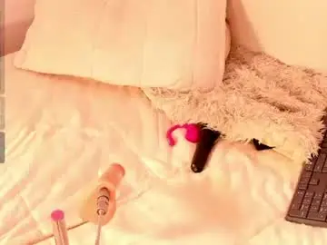 Chaturbate Sex Chat of madii_lenon