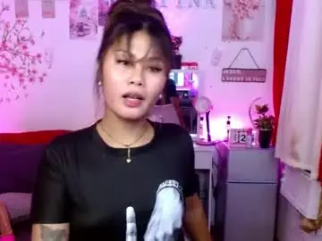 Chaturbate Live Sex Cam of ur_ultimatedreamgirlxoxo