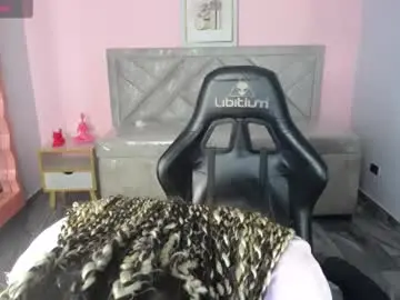 Chaturbate Sex Cam of camilavixen_ch