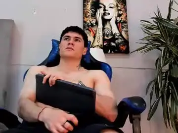 Chaturbate Watch Live Sex Cams of roan_birkin