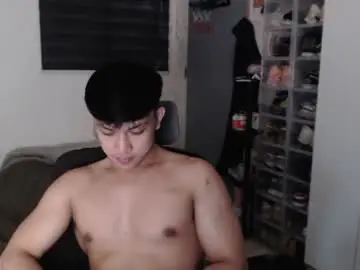 Chaturbate Free Porn Cam of princeadrianx